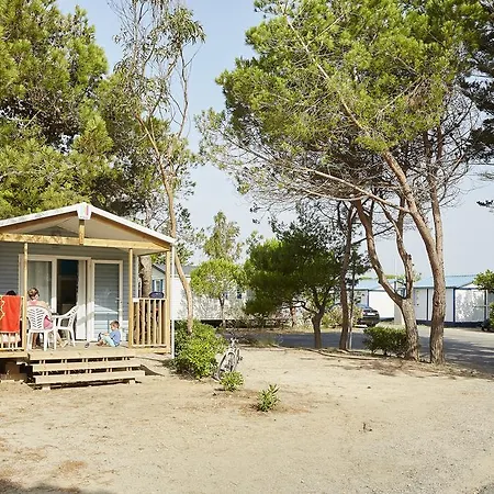 Camping La Presqu'ile Campeggio 4*