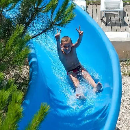 Campeggio Camping La Presqu'ile 4*